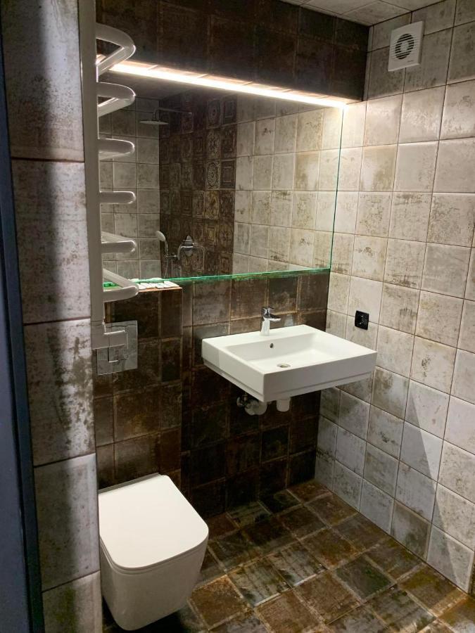 Ferienwohnung Уютная Квартира Возле Метро 23 Августа Charkiw Exterior foto