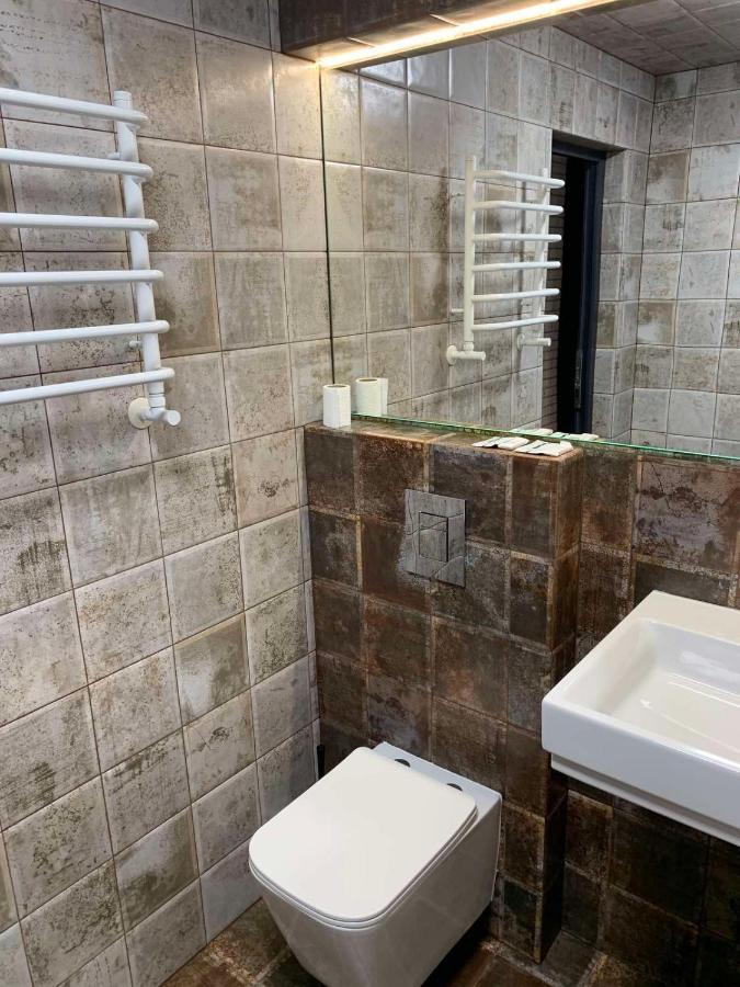 Ferienwohnung Уютная Квартира Возле Метро 23 Августа Charkiw Exterior foto