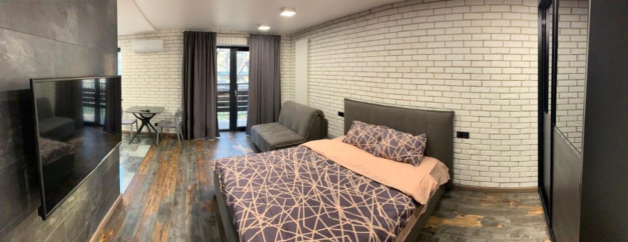 Ferienwohnung Уютная Квартира Возле Метро 23 Августа Charkiw Exterior foto