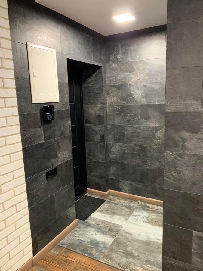Ferienwohnung Уютная Квартира Возле Метро 23 Августа Charkiw Exterior foto